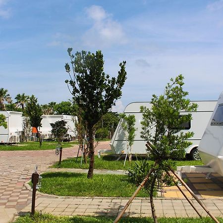 Kenting Houbihu Camping Car B&B Longshui Buitenkant foto