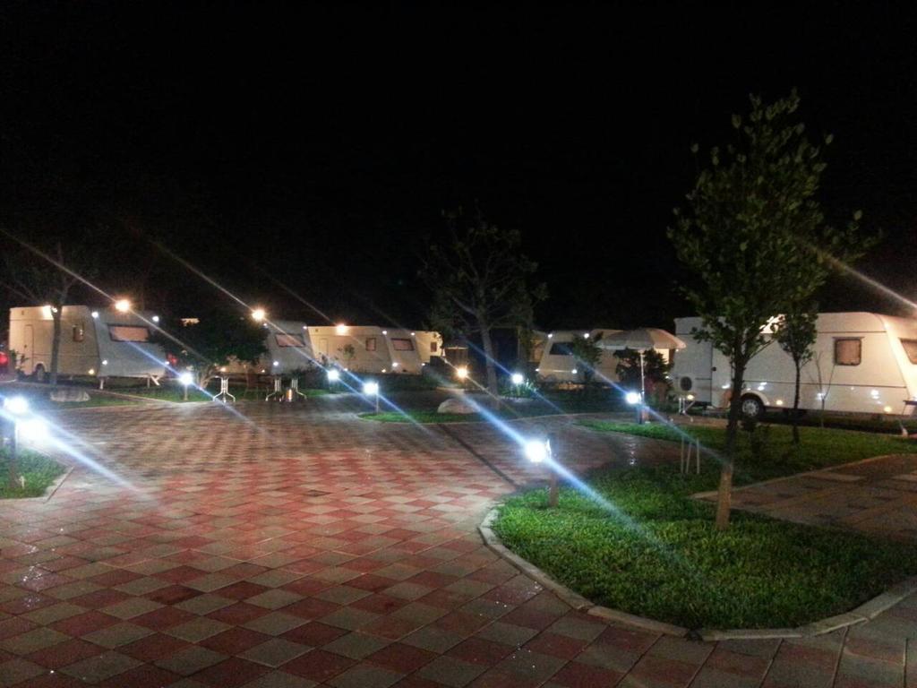 Kenting Houbihu Camping Car B&B Longshui Buitenkant foto