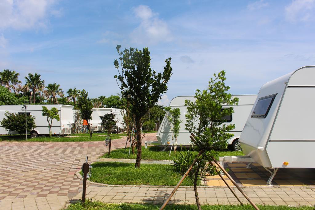Kenting Houbihu Camping Car B&B Longshui Buitenkant foto