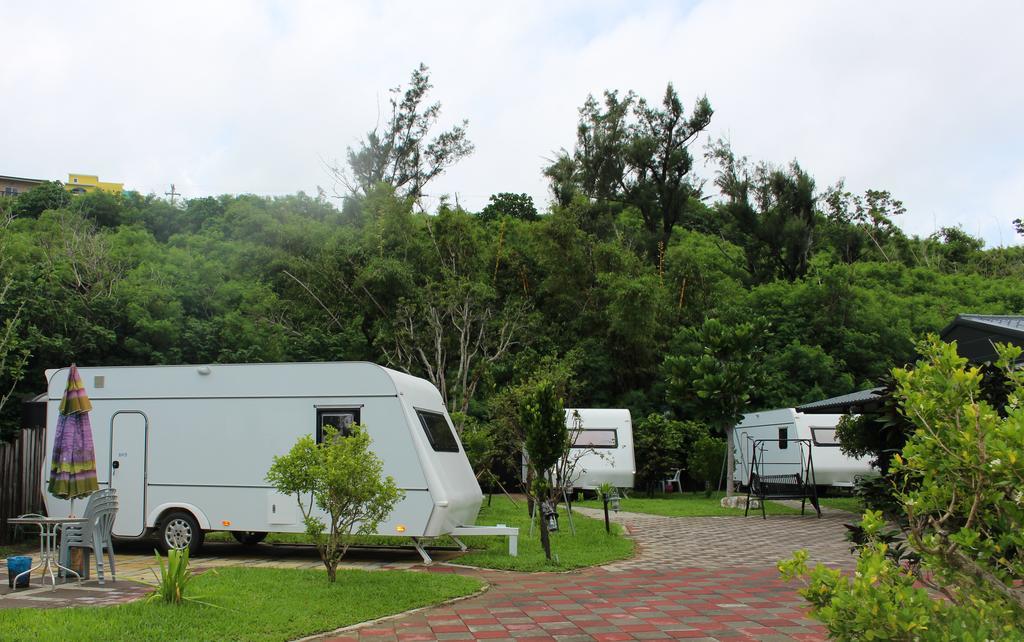 Kenting Houbihu Camping Car B&B Longshui Buitenkant foto