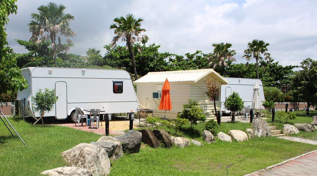Kenting Houbihu Camping Car B&B Longshui Buitenkant foto